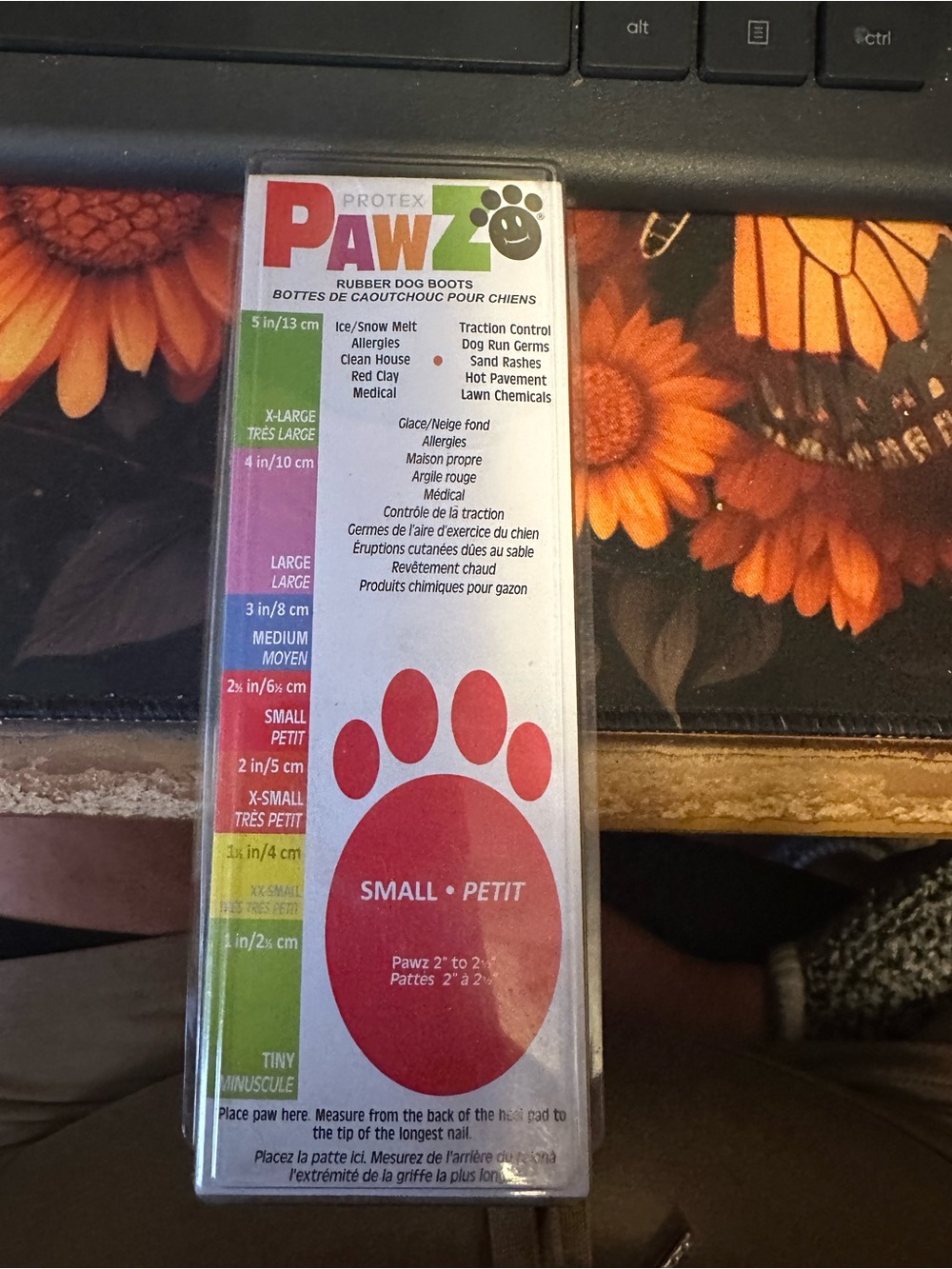 PAWZ Small Petit Green Paw Print Rubber Dog Booties